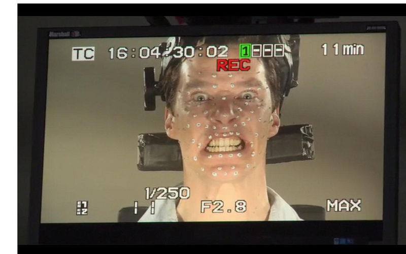 Illustration for article titled Here's Benedict Cumberbatch doing mo-cap as The Hobbit's Smaug